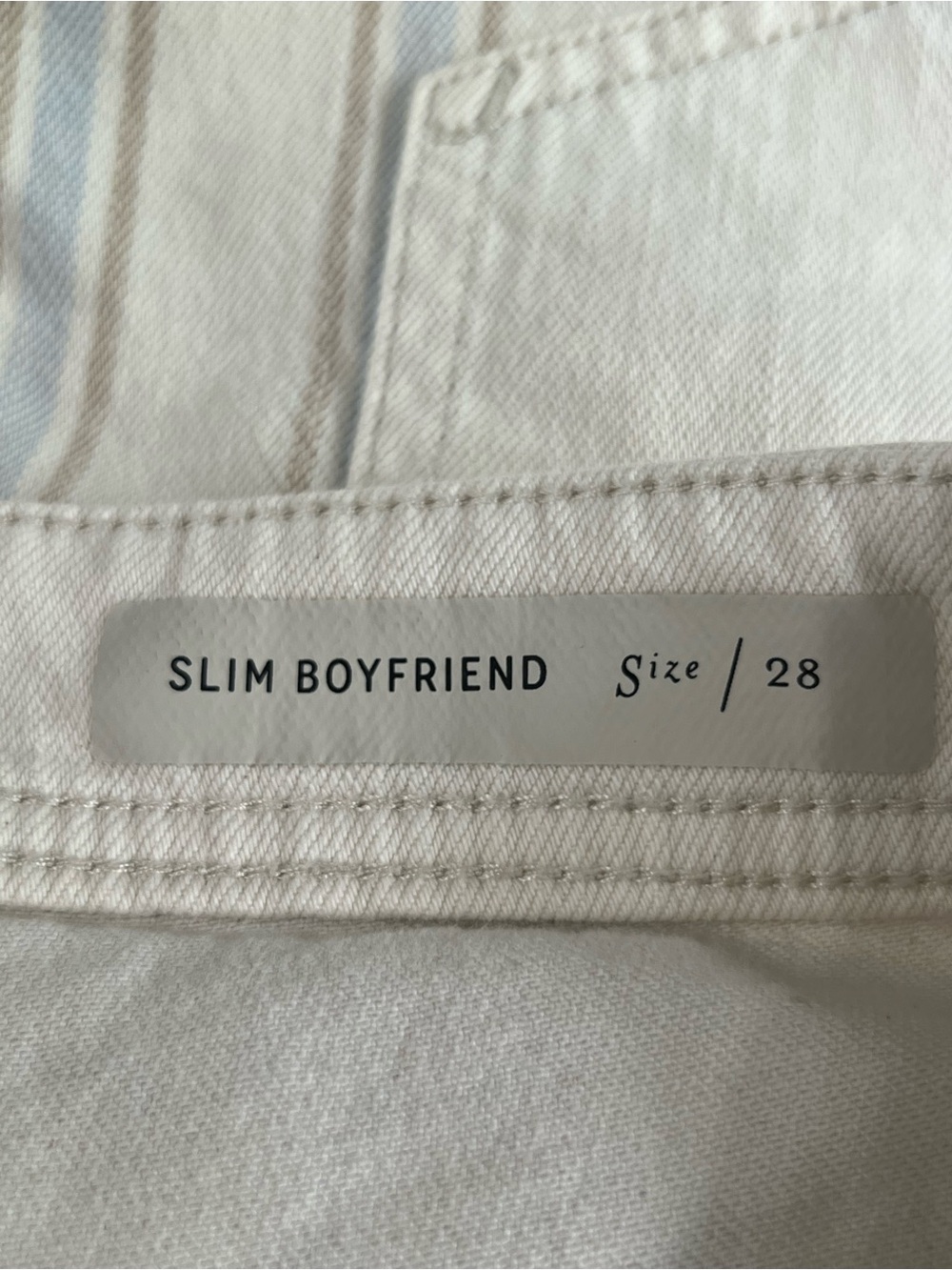 Pilcro Anthropologie Striped Denim Shorts Slim Boyfriend Cream Blue Size 28 - Picture 7 of 9